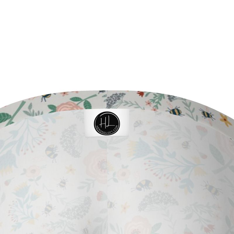 Women’s Mid-Rise Capri Length Leggings - Bee Garden