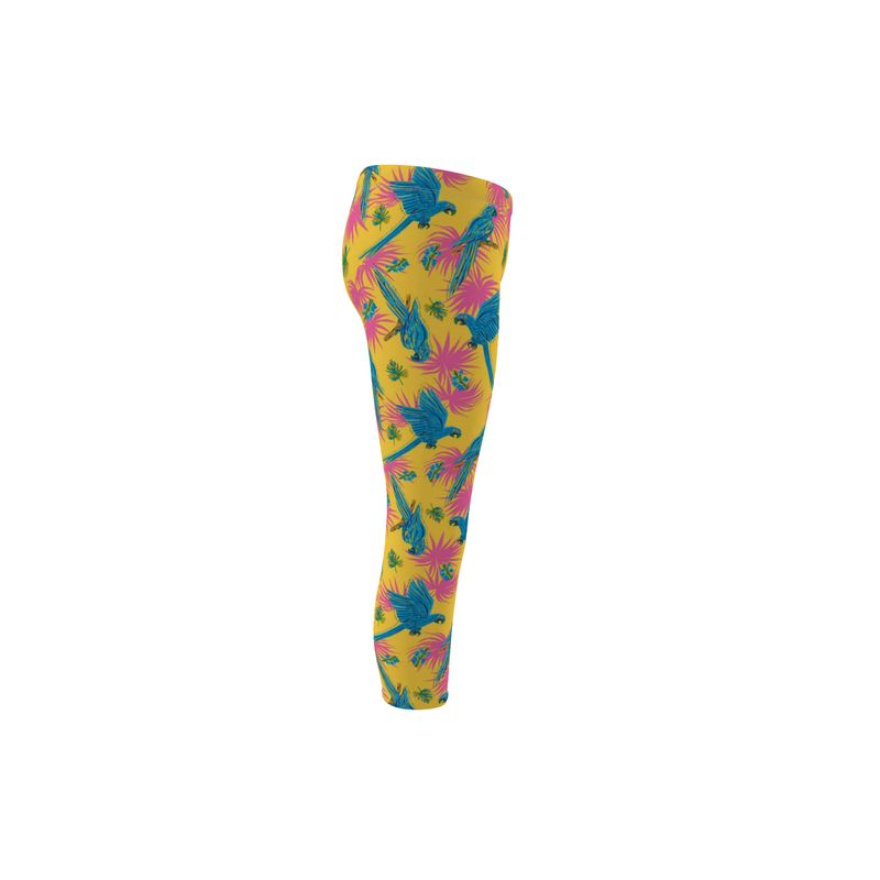 Women's Mid-Rise Capri Leggings - Tropical Macaw - Yellow