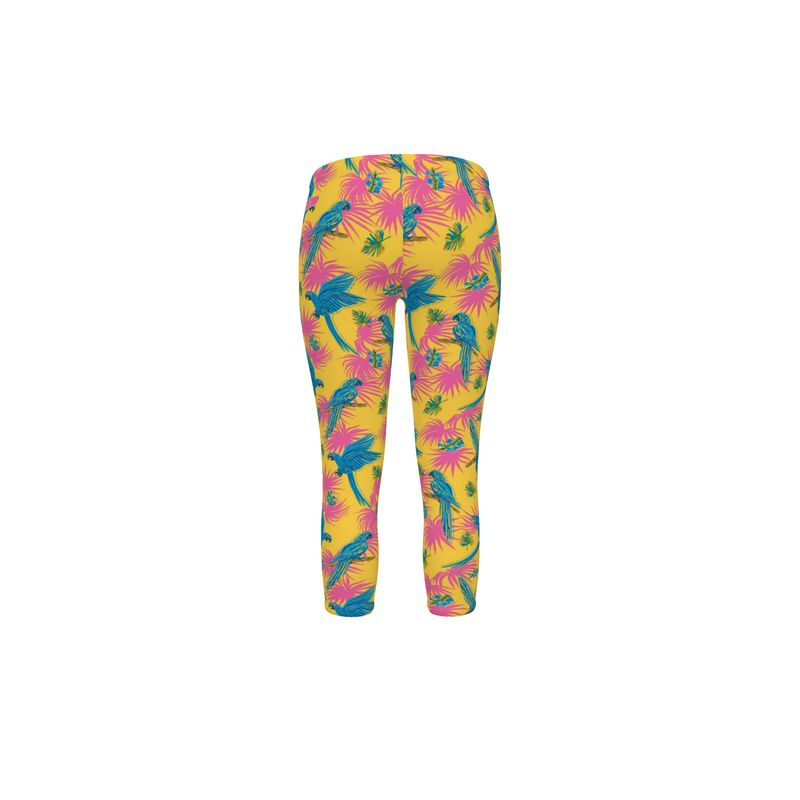 Women's Mid-Rise Capri Leggings - Tropical Macaw - Yellow